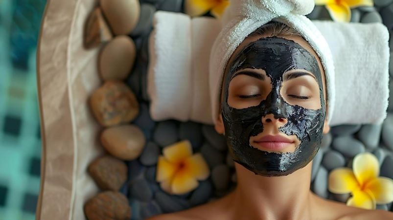 Máscara de Argila com Carvão Ativado