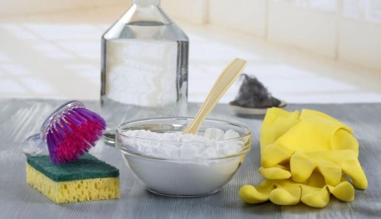 Adicionar Sal à Esponja do Prato