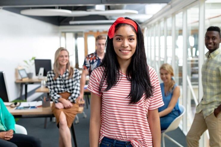 Polywork: Movimento Puxado pela Geração Z. movimento reflete uma mudança significativa na forma como as pessoas encaram suas carreiras