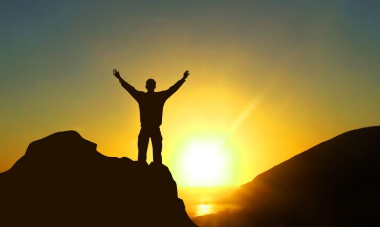 Um grito de Liberdade, Um lembrete de que a vida é muito curta para ser vivida pela metade, de que a liberdade é uma conquista diária