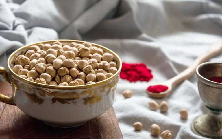 Grão de Bico de Molho: Descubra o Segredo para uma Saúde. Aprenda a colocar o grão de bico de molho corretamente e veja a diferença! 👇