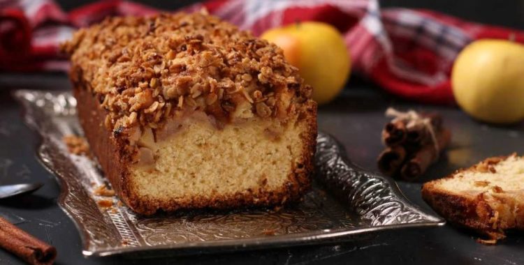 opção saudável e deliciosa para o seu lanche ou café da manhã, o bolo de granola fit é uma escolha perfeita.
