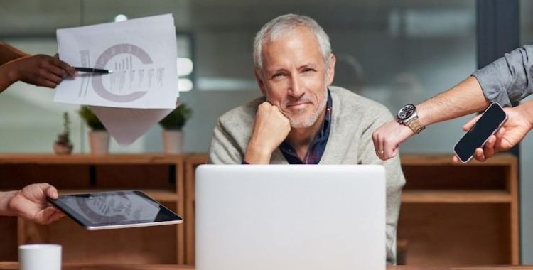 Como o Preconceito Etário Prejudica a Inserção dos 50+. Combater o etarismo é essencial para criar um mercado de trabalho mais justo